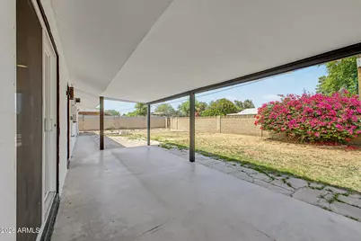8730 E Rancho Vista Drive, Scottsdale, AZ 85251 - Photo 21