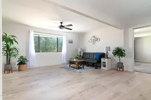 985 E Saguaro Dr, Globe, AZ 85501 - Photo 3