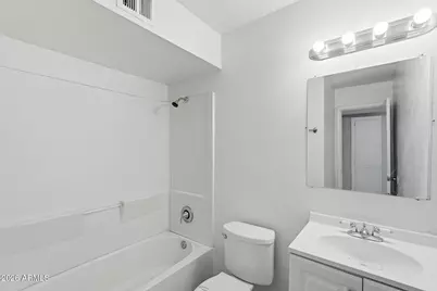 2964 N 53rd Drive, Phoenix, AZ 85031 - Photo 31