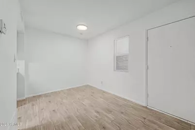 5984 N 48th Avenue, Glendale, AZ 85301 - Photo 11