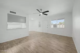 5984 N 48th Ave, Glendale, AZ 85301 - Photo 9