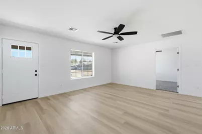 228 W 18th Avenue, Apache Junction, AZ 85120 - Photo 3
