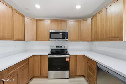 228 W 18th Avenue, Apache Junction, AZ 85120 - Photo 13