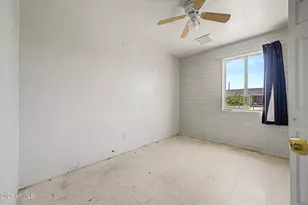 5828 N 63rd Dr, Glendale, AZ 85301 - Photo 17