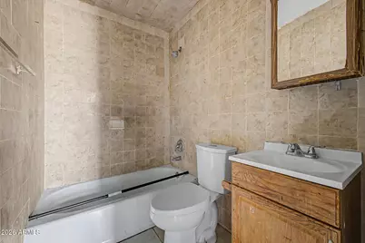 5828 N 63rd Drive, Glendale, AZ 85301 - Photo 19