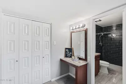 5257 W Acapulco Lane, Glendale, AZ 85306 - Photo 17