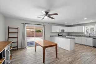 3631 W Denton Ln, Phoenix, AZ 85019 - Photo 7