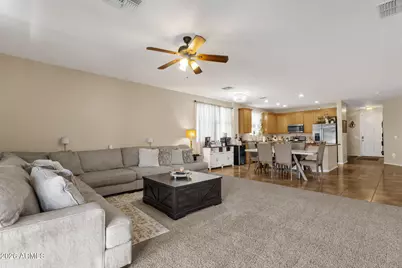 3422 W Leodra Lane, Phoenix, AZ 85041 - Photo 11