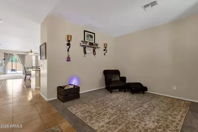 3422 W Leodra Lane, Phoenix, AZ 85041 - Photo 3