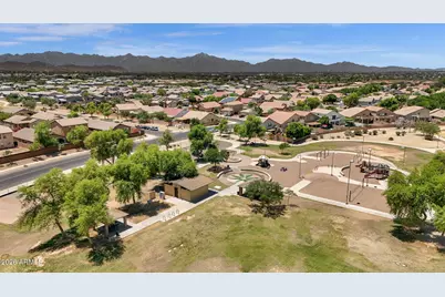 3422 W Leodra Lane, Phoenix, AZ 85041 - Photo 35