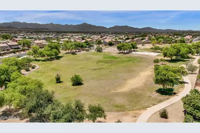 3422 W Leodra Lane, Phoenix, AZ 85041 - Photo 31