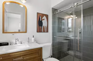 2929 N 55th Pl, Phoenix, AZ 85018 - Photo 15