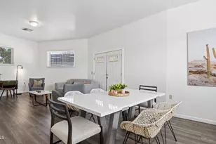2929 N 55th Pl, Phoenix, AZ 85018 - Photo 35