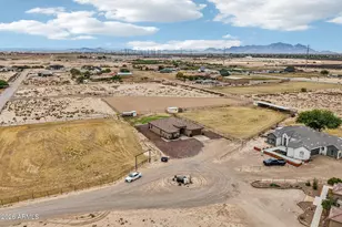 439 S David Cir, Casa Grande, AZ 85194 - Photo 45