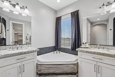 439 S David Circle, Casa Grande, AZ 85194 - Photo 27