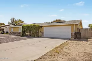 2059 E Adobe St, Mesa, AZ 85213 - Photo 5