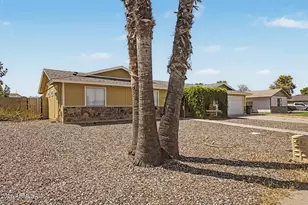 2059 E Adobe St, Mesa, AZ 85213 - Photo 3