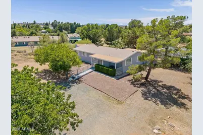 17201 E Peach Tree Road, Mayer, AZ 86333 - Photo 1