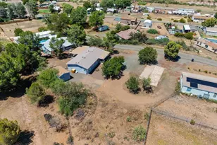 17201 E Peach Tree Rd, Mayer, AZ 86333 - Photo 23