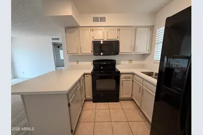 3439 W Peppertree Lane, Chandler, AZ 85226 - Photo 5
