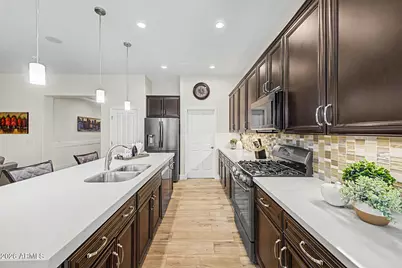 3911 N 163rd Lane, Goodyear, AZ 85395 - Photo 9