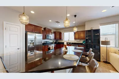 3272 E Meadowview Drive, Gilbert, AZ 85298 - Photo 9