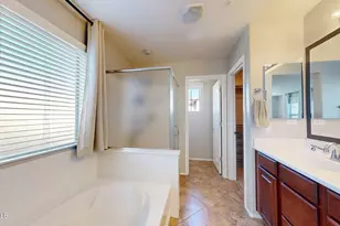 3272 E Meadowview Dr, Gilbert, AZ 85298 - Photo 21
