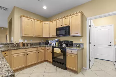 13141 W Junipero Drive, Sun City West, AZ 85375 - Photo 5