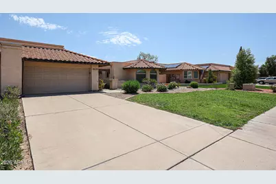 3233 E Desert Cove Avenue, Phoenix, AZ 85028 - Photo 1