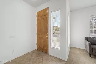 896 E La Costa Pl, Chandler, AZ 85249 - Photo 7
