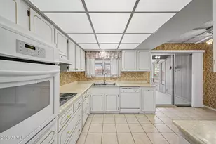 12443 W Marble Dr, Sun City West, AZ 85375 - Photo 13
