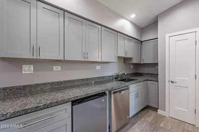 523 N Pasadena -- #B, Mesa, AZ 85201 - Photo 17