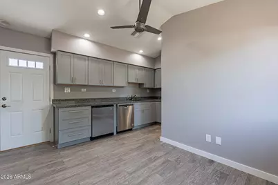 523 N Pasadena -- #B, Mesa, AZ 85201 - Photo 15