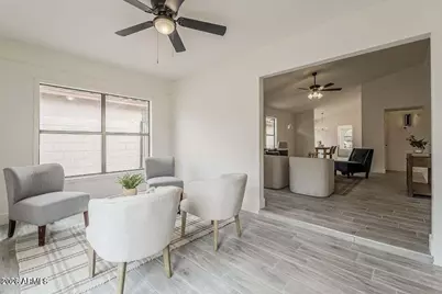 4545 N 67th Avenue #1106, Phoenix, AZ 85033 - Photo 5
