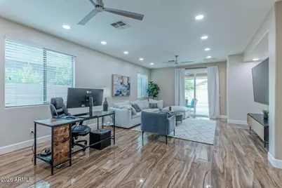 29432 N 68th Lane, Peoria, AZ 85383 - Photo 5