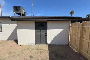 546 S Hobson Rd, Mesa, AZ 85204 - Photo 9