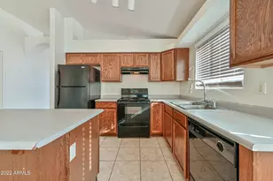 2607 E Anderson Dr, Phoenix, AZ 85032 - Photo 5