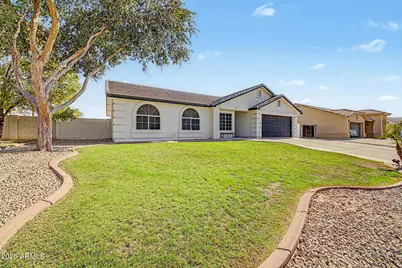 3749 E Thornton Avenue, Gilbert, AZ 85297 - Photo 5