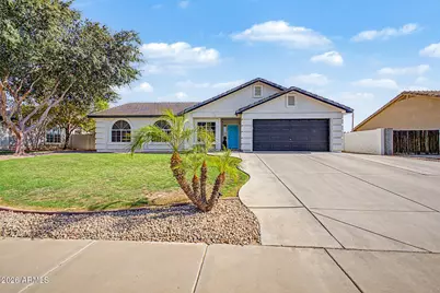 3749 E Thornton Avenue, Gilbert, AZ 85297 - Photo 1