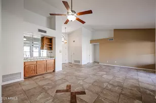 6910 W Kimberly Way, Glendale, AZ 85308 - Photo 9