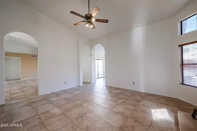 6910 W Kimberly Way, Glendale, AZ 85308 - Photo 11
