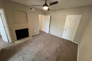 15095 N Thompson Peak Pkwy, Scottsdale, AZ 85260 - Photo 11
