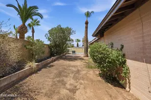 10838 N 35th St, Phoenix, AZ 85028 - Photo 51