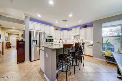 2946 N Beverly Place, Buckeye, AZ 85396 - Photo 11