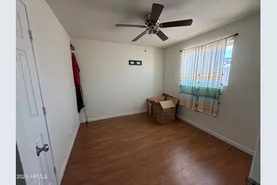 127 W Caldwell Street, Phoenix, AZ 85041 - Photo 7