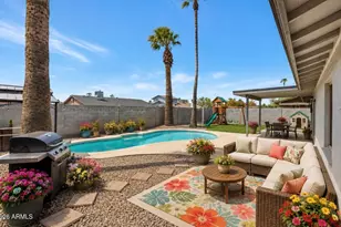 911 W Loughlin Dr, Chandler, AZ 85225 - Photo 27
