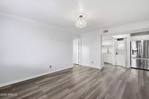 12440 N 20th St, Phoenix, AZ 85022 - Photo 9