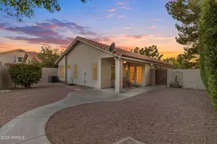 1517 S Ash Dr, Chandler, AZ 85286 - Photo 13
