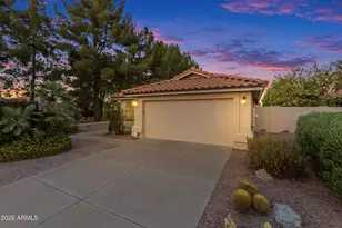 1517 S Ash Dr, Chandler, AZ 85286 - Photo 3