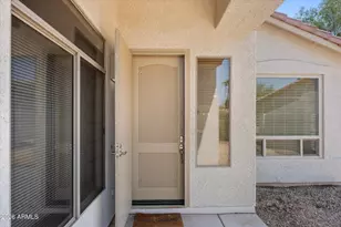 61 S Forest Dr, Chandler, AZ 85226 - Photo 5